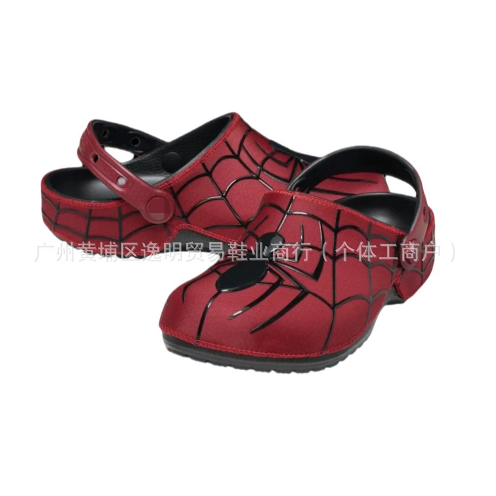 Men Shoes Red Tape - スパイダーマン柄のクロッグサンダル 赤黒 EVA スリップオンスリッパ 軽量 滑り止め