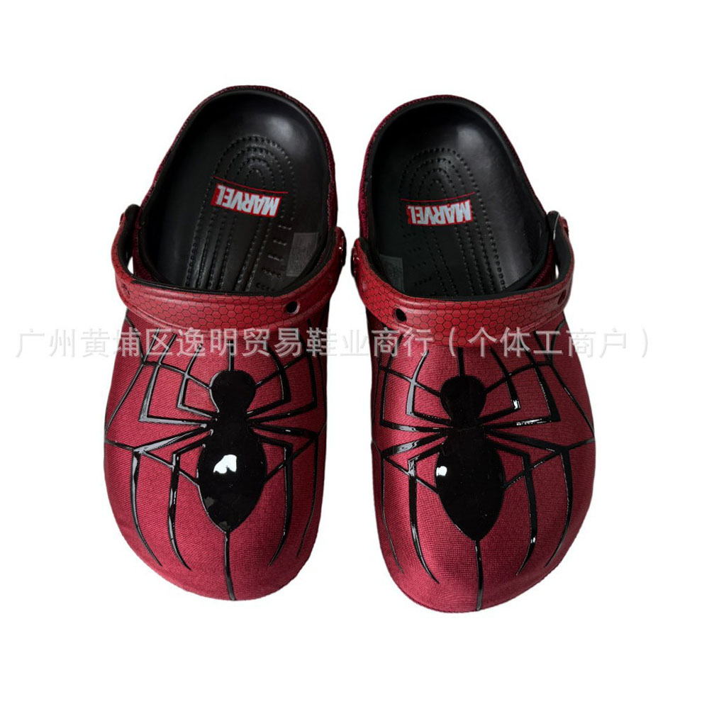 スパイダーマン柄のクロッグサンダル 赤黒 EVA スリップオ - Men Shoes Red Tape のレビューと価格