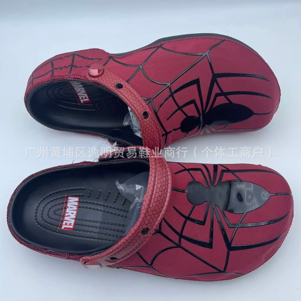 スパイダーマン柄のクロッグサンダル 赤黒 EVA スリップオ - Men Shoes Red Tape のレビューと価格