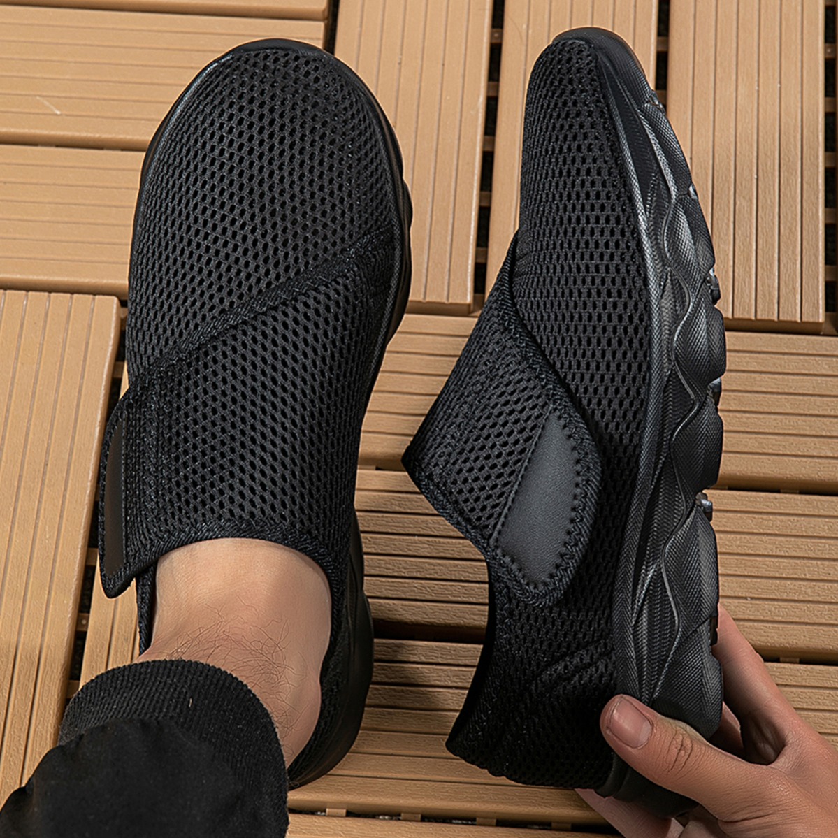 新作メンズ通気性メッシュウォーキングシューズ、調整可能なベル - Men'S Shoes With Velcro のレビューと価格