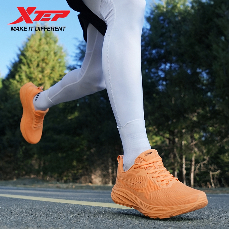 Xtep PIONEER ランニングシューズ メンズ 202 - Men'S Xtep Shoes のレビューと価格