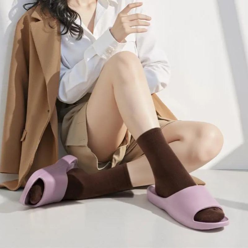 カップル向けEVAプラットフォームスリッパ、柔らかく通気性の - Men'S Shoes To Women'S Size のレビューと価格