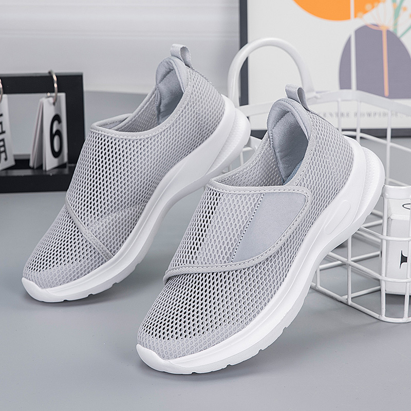 YUYIN メンズ夏通気性メッシュスポーツシューズベルクロス - Men'S Shoes With Velcro のレビューと価格