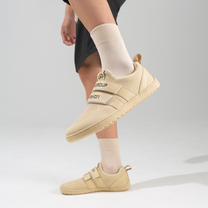 メンズカジュアルスポーツシューズ,滑り止めシューズ,耐摩耗性 - Men'S Shoes With Velcro のレビューと価格