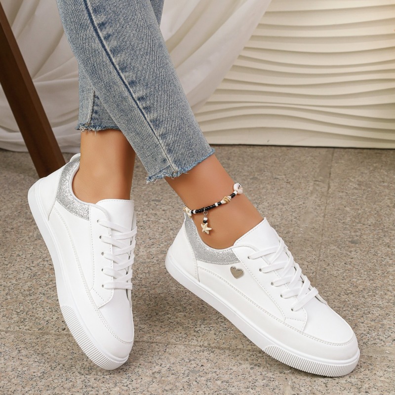 レディース ホワイトグリッターハートスニーカー - シルバー - Casual Sneaker Low のレビューと価格