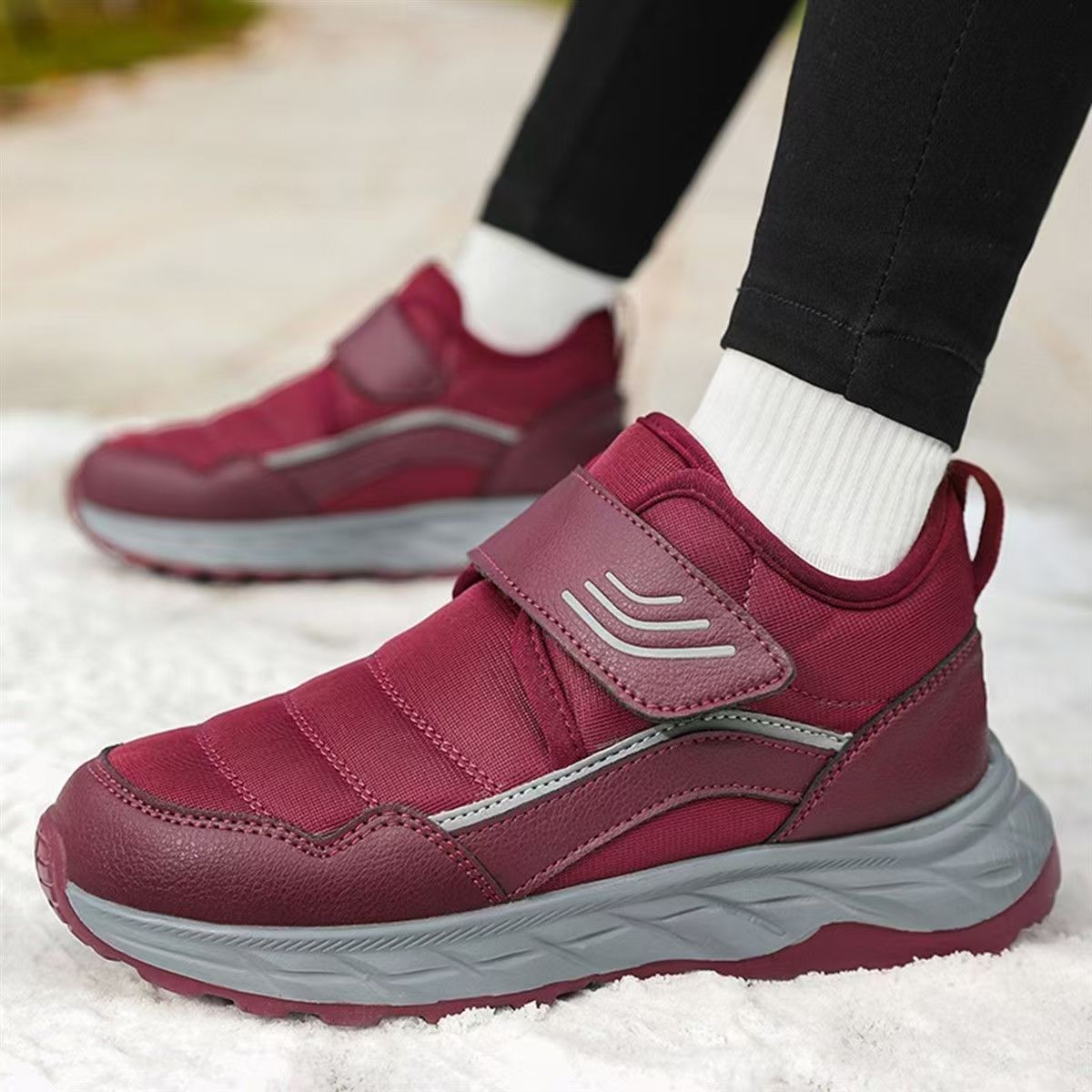 メンズ冬用新作ビッグサイズベルクロアンクルスノーブーツ、ユニ - Men'S Shoes With Velcro のレビューと価格