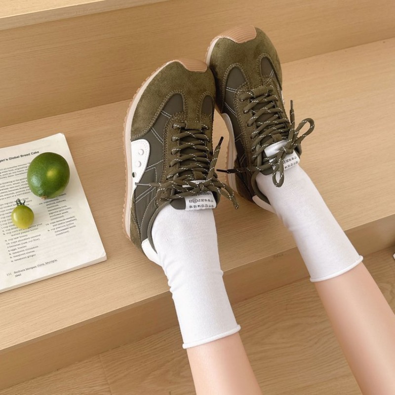 レトロカラーブロックスニーカー女性ソフトフラットランニングシ - Casual Sneaker Low のレビューと価格
