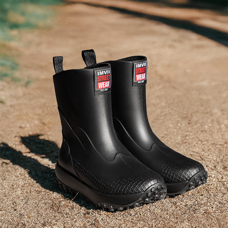 ミッドカーフアウトドア防水シューズメンズノンスリップレインブ - Men'S Shoes Water Resistant のレビューと価格