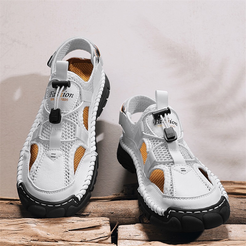 メンズ手作りのシンプルなレタープリントサンダル、夏のビーチ中 - Men'S Shoes With Velcro のレビューと価格