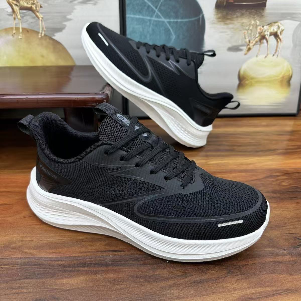 2026年夏 メンズ通気性メッシュスニーカー 大きいサイズ  - Men'S Shoes Water Resistant のレビューと価格